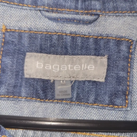 Bagatelle Boho Flower Embroidery Jean Jacket - Picture 6 of 16